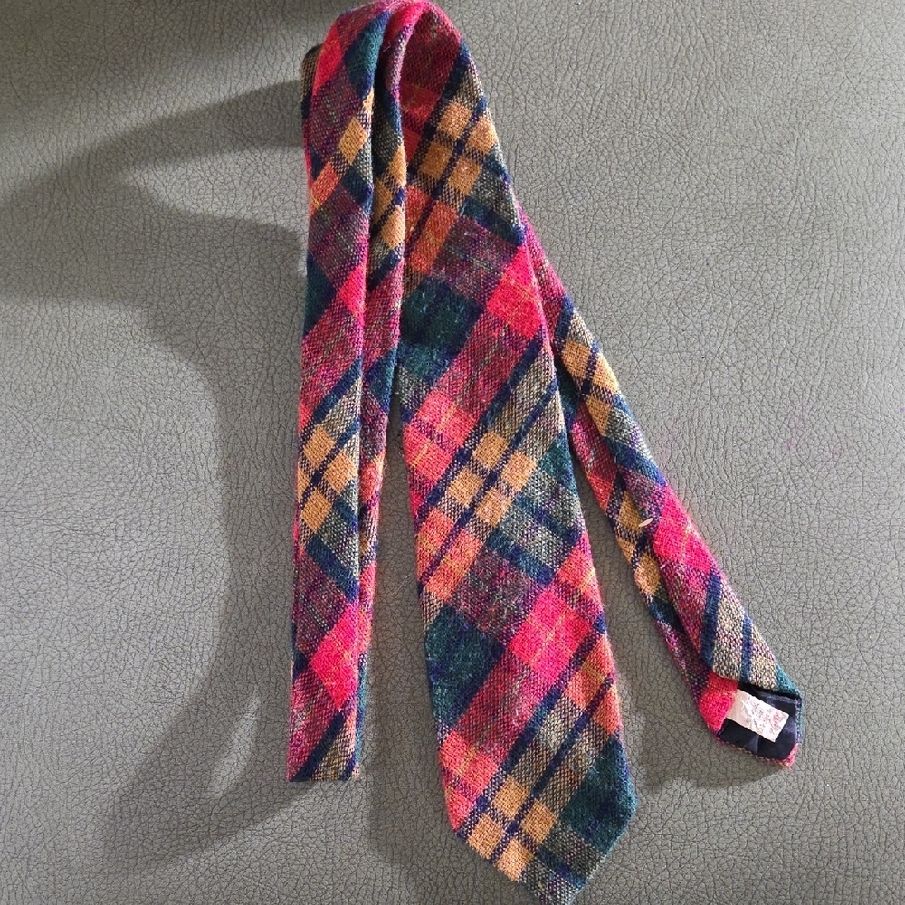 Vintage 1960s UNIQUE Wembley Woolcrofter 3" Tie VIBRANT 56" LONG